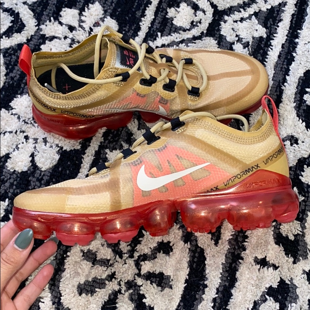 ❌ SOLD ❌ Nike shoes